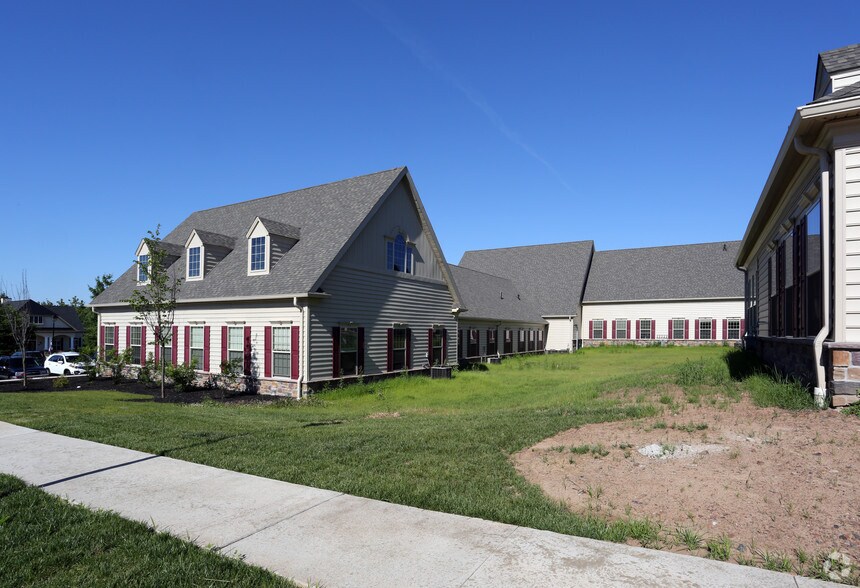 More Photos Of 2325 Heritage Center Dr, Furlong Unknown For Lease