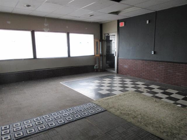 More Photos Of 1100-1102 Garfield Ave, Bay City Freestanding For Sale