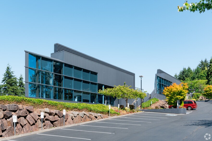 More Photos Of 3600 136th Pl SE, Bellevue Office For Lease
