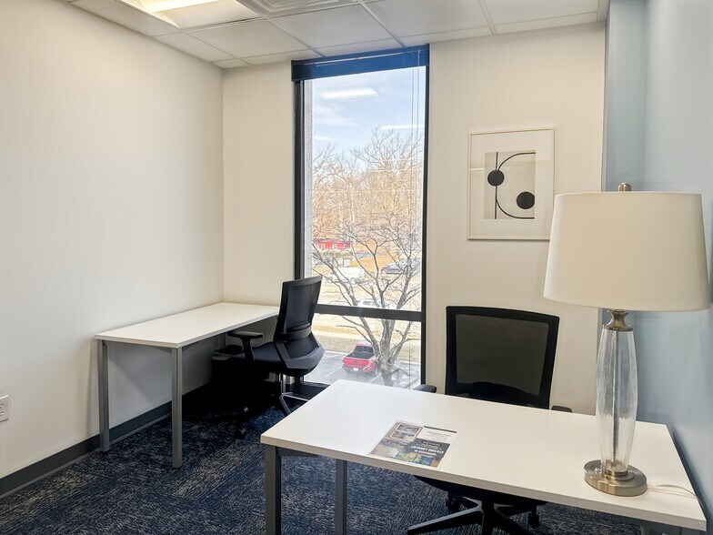 More Photos Of 3901 W 86th St, Indianapolis Coworking Space