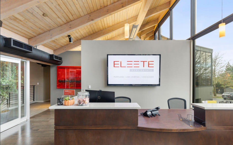 More Photos Of 9200 SW Barnes Rd, Portland Office For Sale