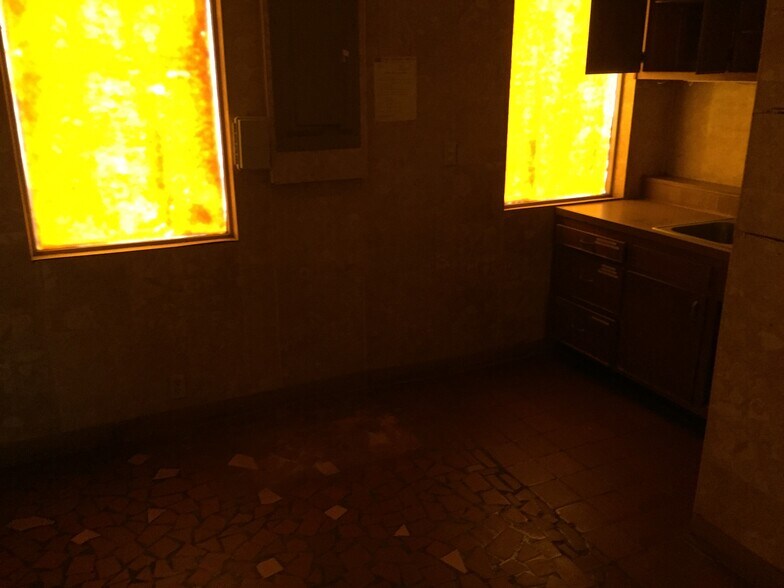 More Photos Of 3201 Crill Ave, Palatka Convenience Store For Sale