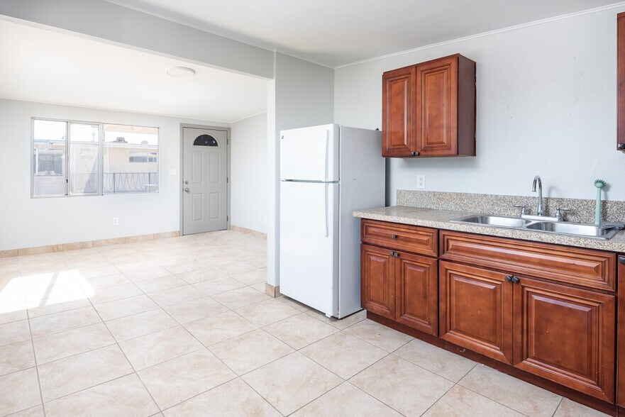 More Photos Of 532 N 1st St, El Cajon Apartments For Sale