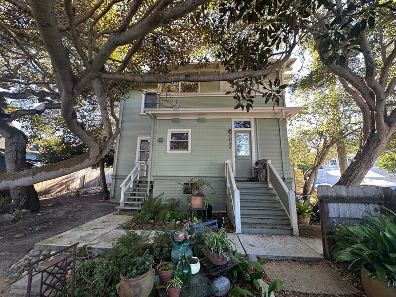 More Photos Of 410 Central Ave, Pacific Grove Apartments For Sale