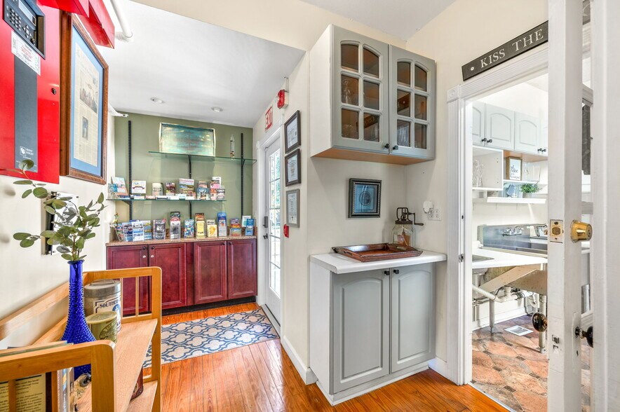 More Photos Of 89 Cedar St, Saint Augustine Hotel For Sale