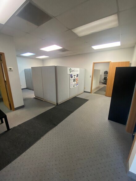 More Photos Of 2248 E Enterprise Pky, Twinsburg Flex For Sale