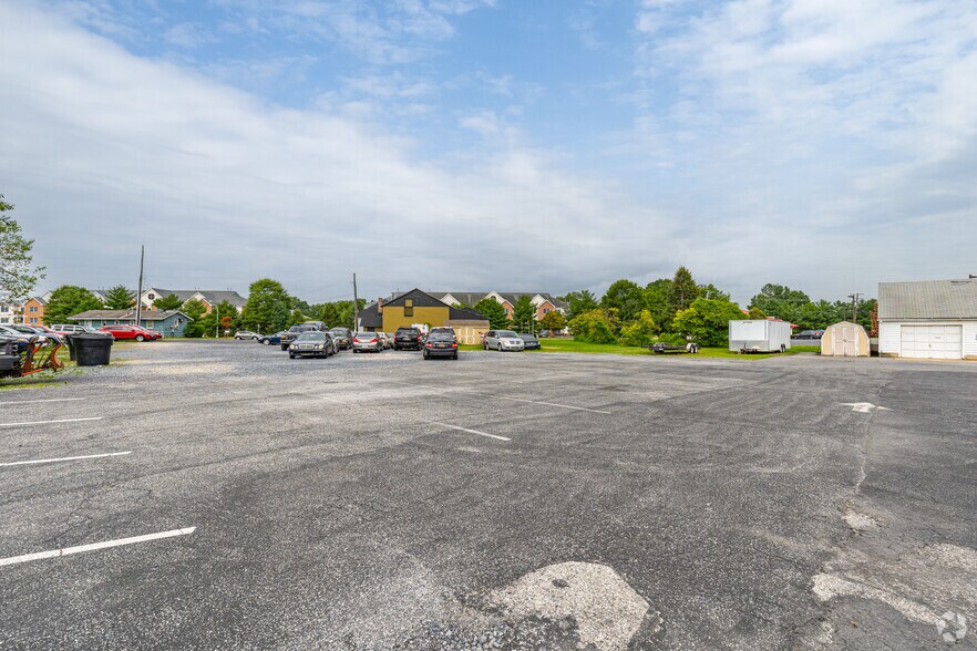 More Photos Of , Dover Unknown For Sale