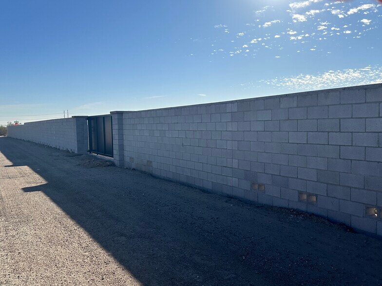 More Photos Of NWC West Guadalupe Road & South Warner Drive, Apache Junction Land For Lease