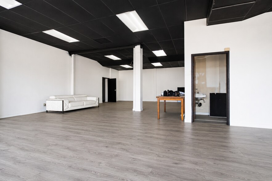 More Photos Of 601-609 N Western Ave, Los Angeles Apartments For Lease