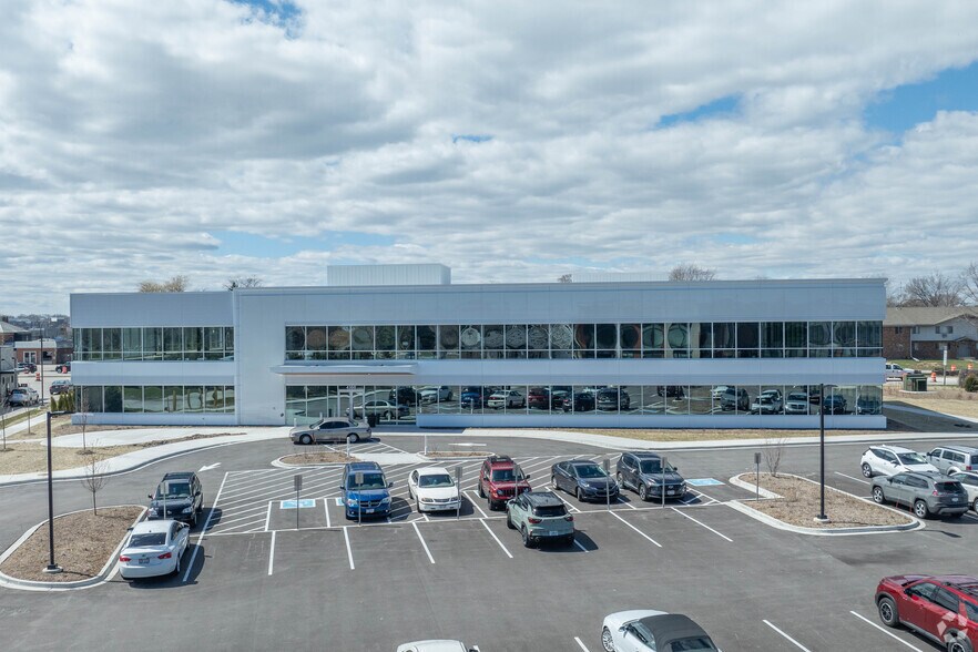 More Photos Of 4300 W Layton Ave, Greenfield Medical For Lease