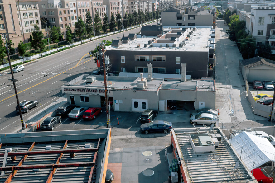 Primary Photo Of 12415 W Jefferson Blvd, Los Angeles Auto Repair For Sale