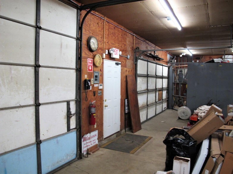 More Photos Of 4056 Marietta Ave, Mount Joy Light Distribution For Lease