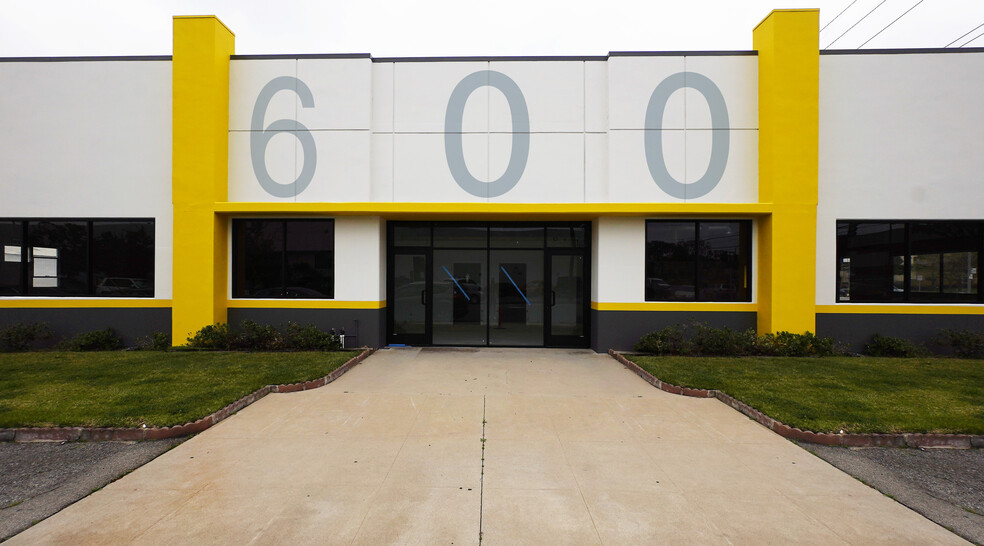 Primary Photo Of 600 Lairport St, El Segundo Warehouse For Lease