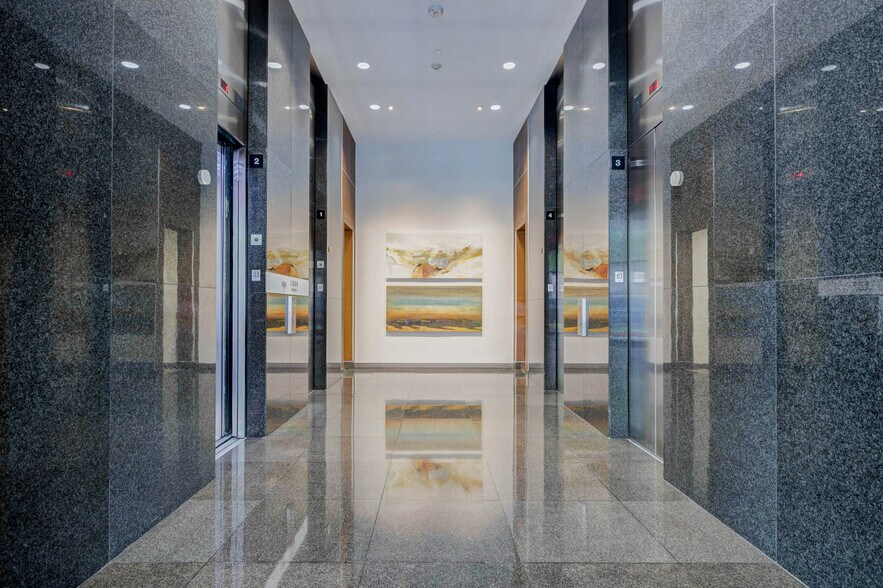 More Photos Of 1800 Bering Dr, Houston Office For Lease