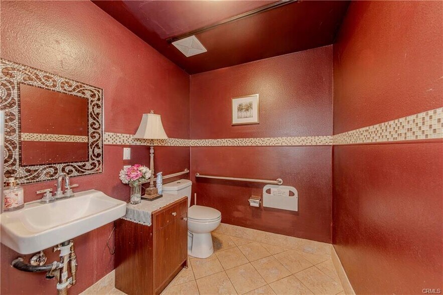 More Photos Of 8111 W Commonwealth Ave, Buena Park Medical For Sale