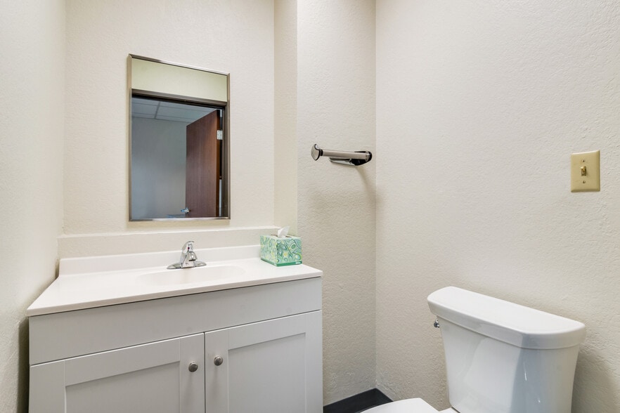 More Photos Of 538 E Stuart Ave, Redlands Unknown For Sale