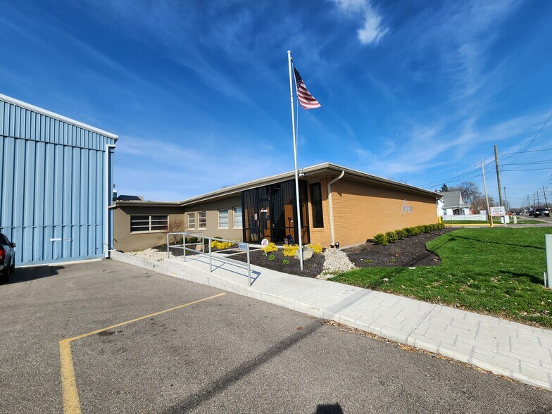 More Photos Of 400 E State St, Trenton Manufacturing For Sale