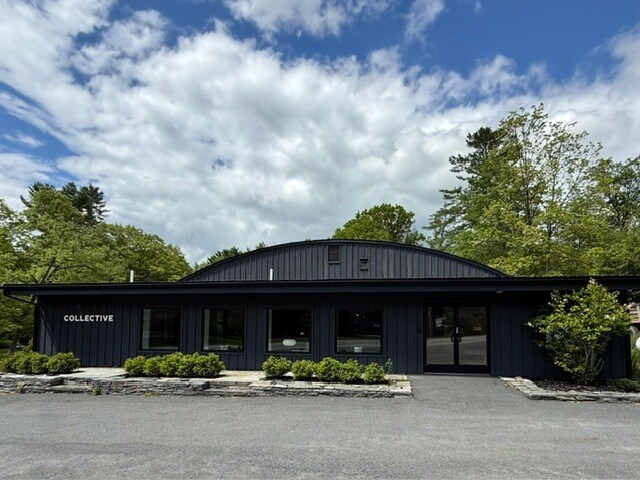 More Photos Of 6 Beaver Brook rd, Yulan Office For Sale