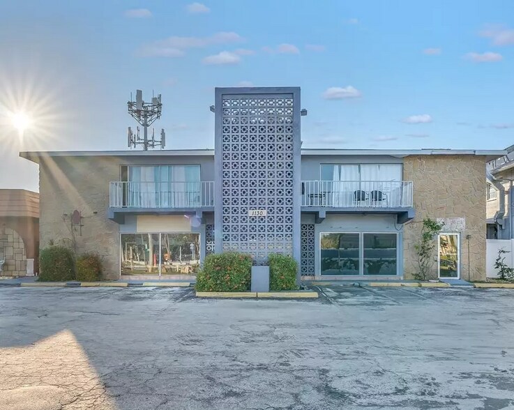 More Photos Of 1130 S Pinellas Bayway, Tierra Verde Freestanding For Sale