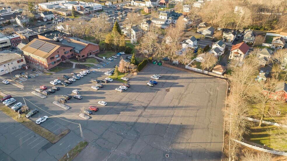 More Photos Of 51 N Main St, Southington Office For Lease