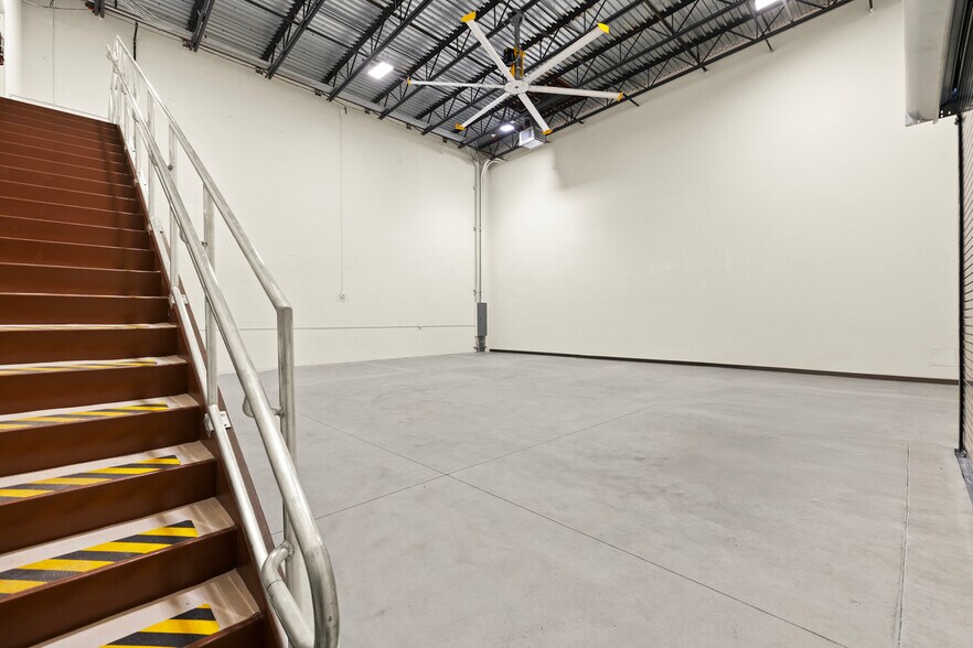 More Photos Of 4250 Georgia Ave, West Palm Beach Warehouse For Lease