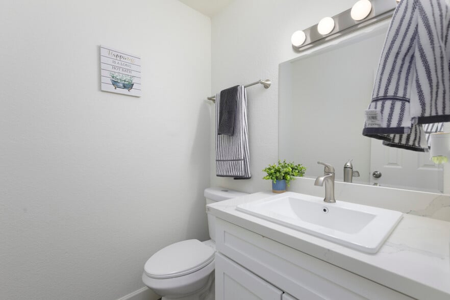More Photos Of 1800 S Kofa Ave, Parker Apartments For Sale