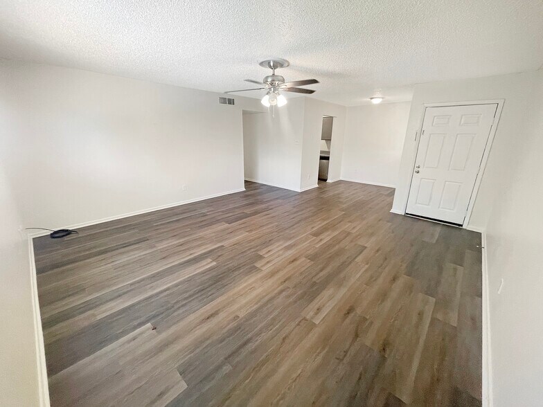 More Photos Of 401 Pinchback Rd, Beaumont Apartments For Sale