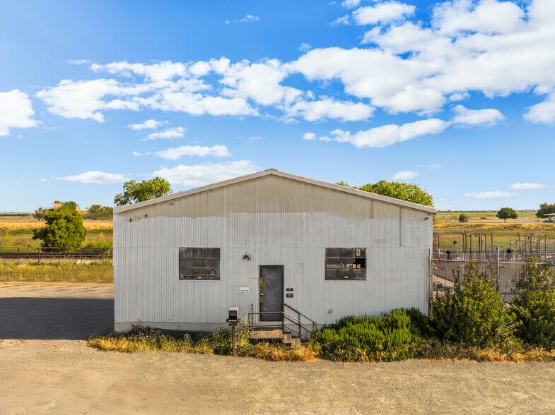 More Photos Of 3850 Main St, Oakley Storefront Retail Office For Sale