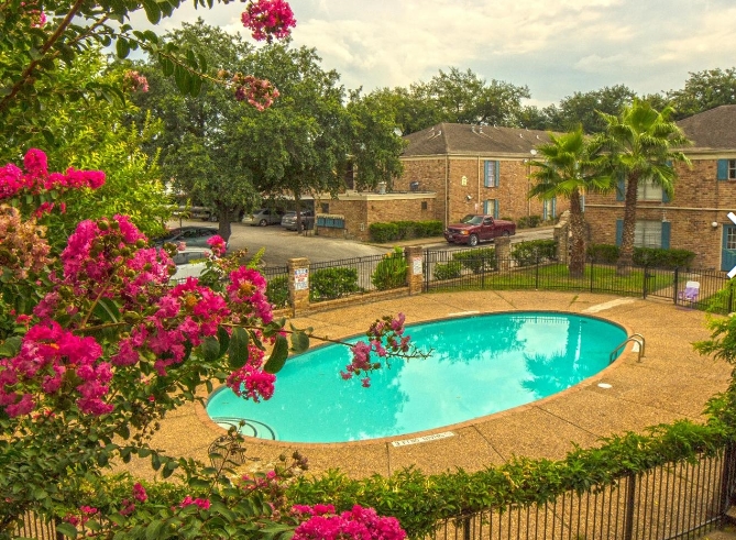 Primary Photo Of 6909 Renwick Dr, Houston Apartments For Sale