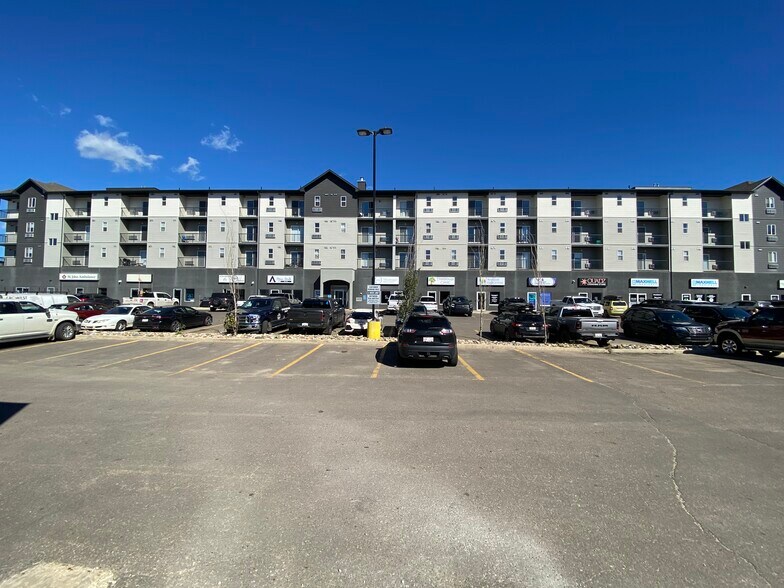 More Photos Of 8106 Fraser Av, Fort McMurray Storefront For Lease