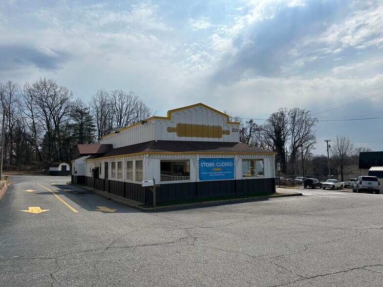 More Photos Of 1121 Memorial Blvd S, Martinsville Fast Food For Sale