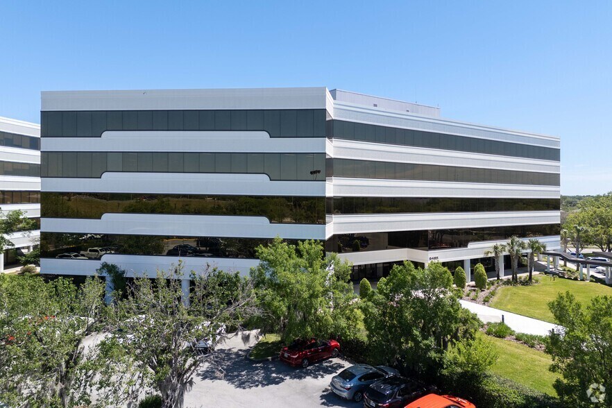 More Photos Of 9485 Regency Square Blvd, Jacksonville Office For Lease