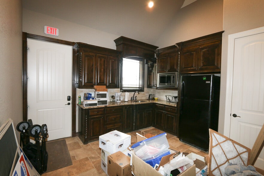 More Photos Of 15488 Fm 2493, Tyler Medical For Sale