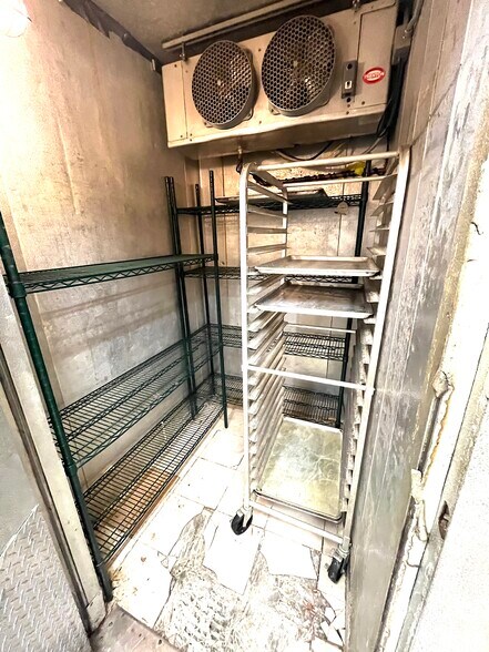 More Photos Of 2-16 N Central Ave, Hartsdale Storefront For Lease