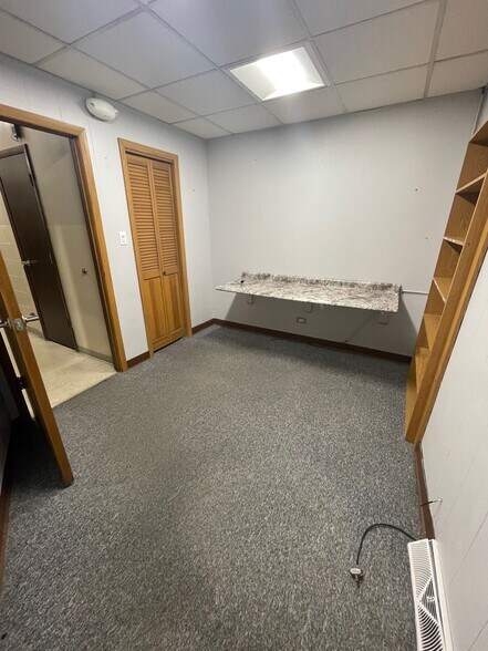 More Photos Of 3451 W 159th St, Markham Storefront Retail Office For Sale