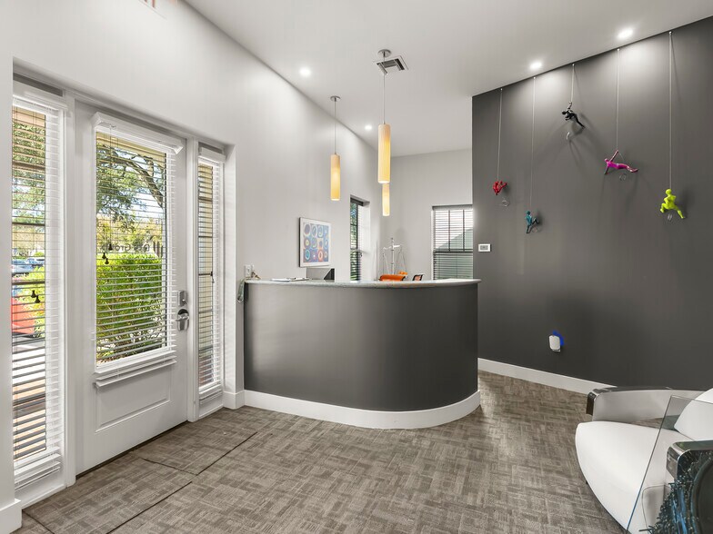 More Photos Of 934 Lake Baldwin Ln, Orlando Office For Sale