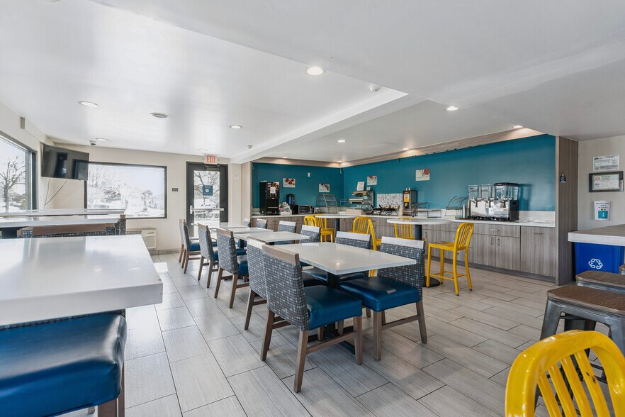 More Photos Of 1215 R St, Merced Hotel For Sale