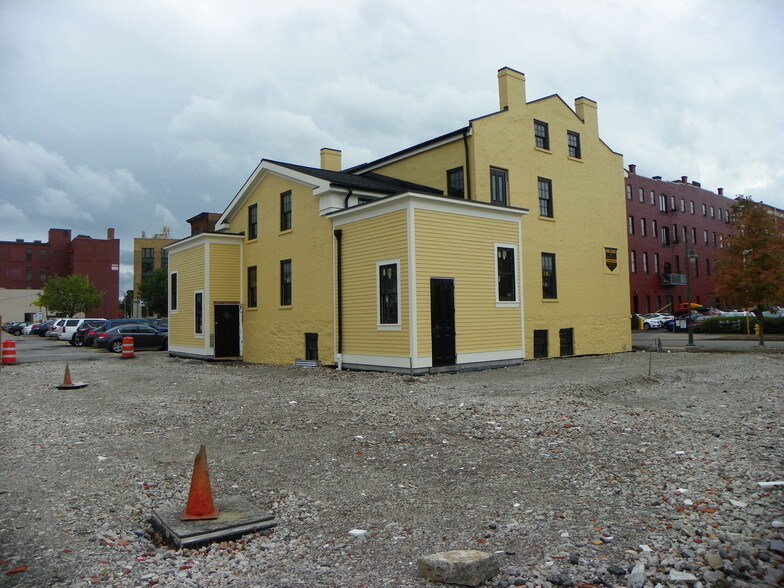 More Photos Of 30-32 N Washington St, Rochester Apartments For Sale