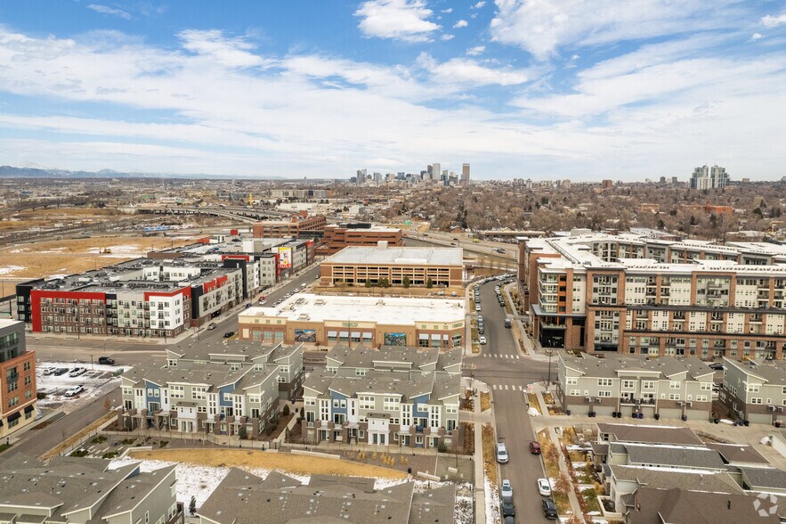 More Photos Of 100 E Tennessee Ave, Denver Parking Garage For Lease