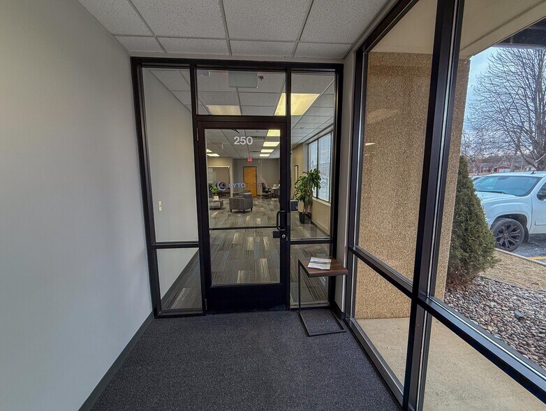 More Photos Of 3555 9th St NW, Rochester Light Manufacturing For Lease