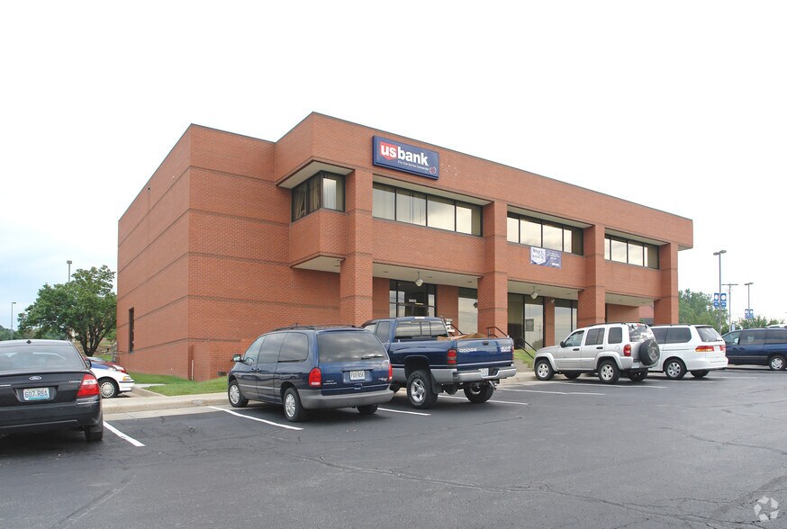More Photos Of 6405 N Cosby Ave, Kansas City Office For Lease