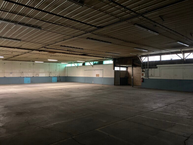 More Photos Of 9356 Main St, Dansville Unknown For Lease