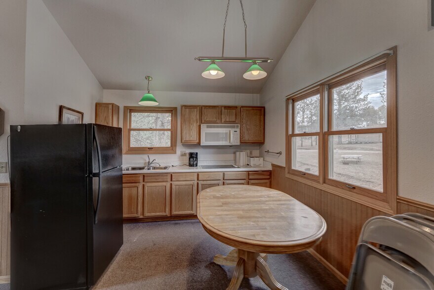 More Photos Of 1116 N 5th St, Custer Trailer Camper Park For Sale