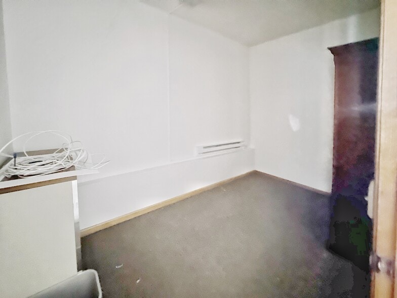 More Photos Of 1927-1929 Taraval St, San Francisco Apartments For Lease