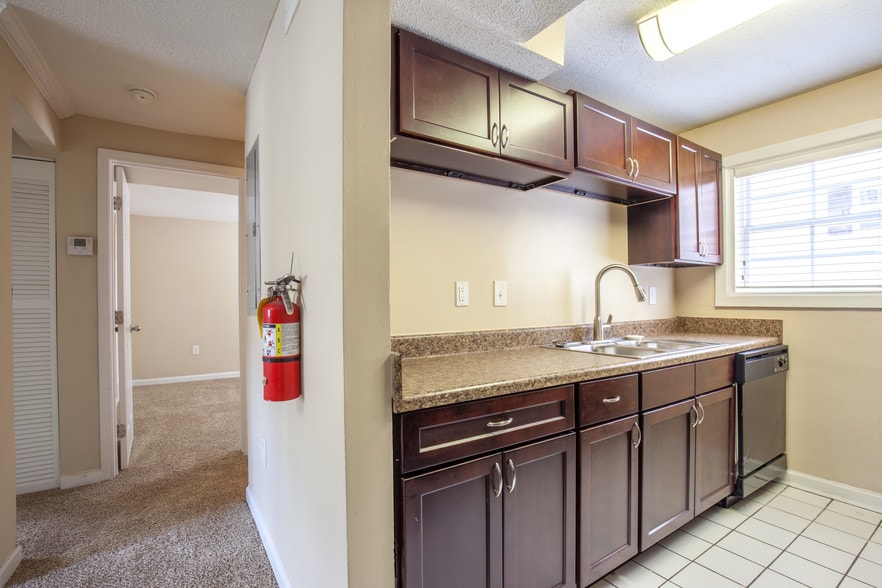 More Photos Of 1003-1019 Washington St SW, Atlanta Apartments For Sale