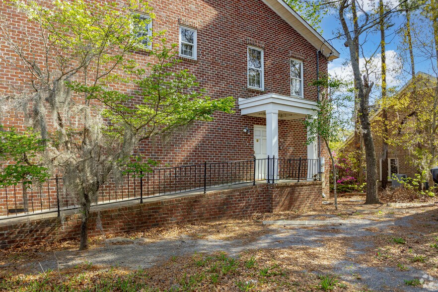 More Photos Of 811 5th Ave N, Myrtle Beach Medical For Lease