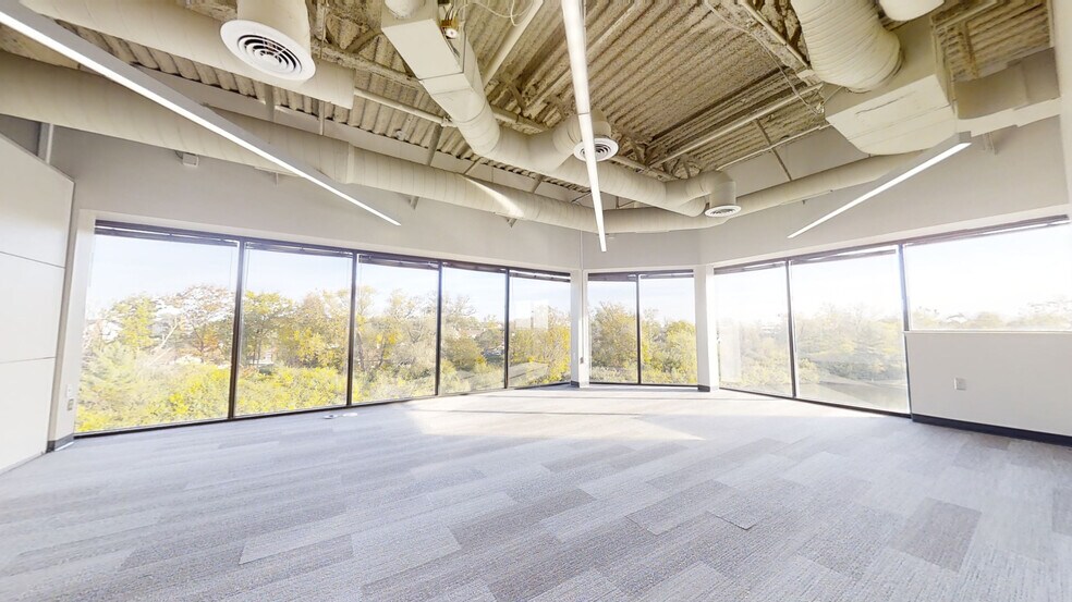 More Photos Of 315 E Eisenhower Pky, Ann Arbor Office For Lease
