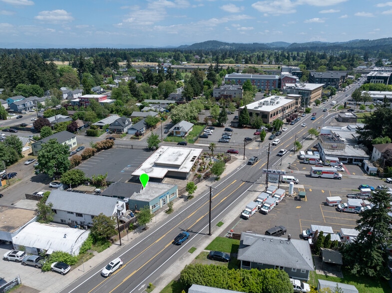 More Photos Of 8721 SE Foster Rd, Portland General Retail For Sale