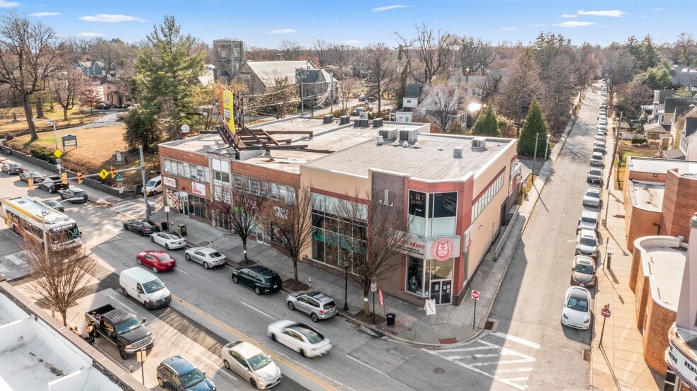 More Photos Of 5900 York Rd, Baltimore Storefront Retail Office For Sale