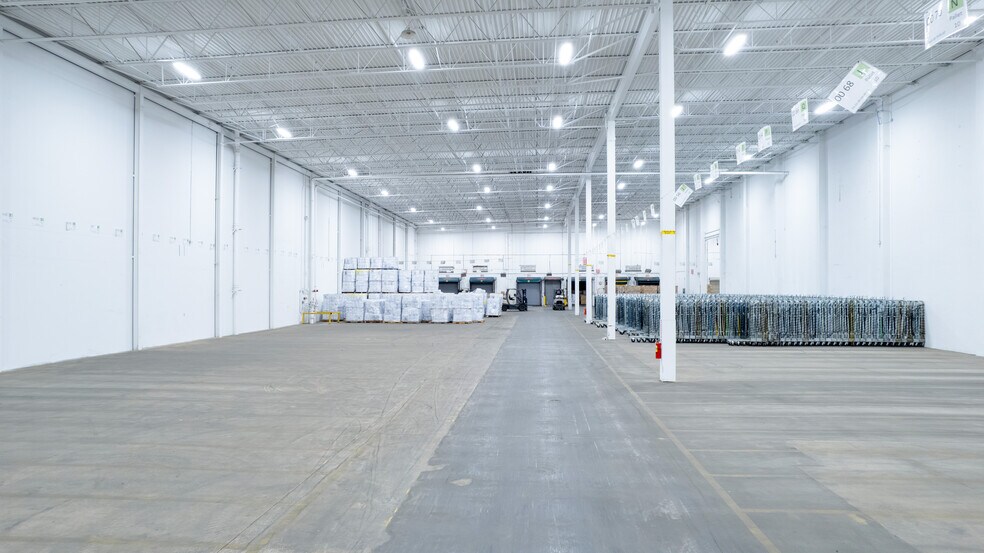 More Photos Of 1001 Fisher Rd, Longview Warehouse For Lease